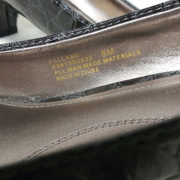 Naturalizer Gray Black Snakeskin Faux Leather Square Toe Slip On Pump Shoe - Picture 8 of 8